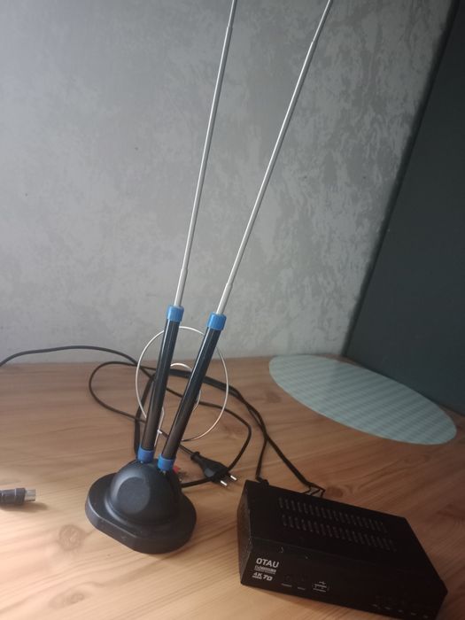 Приставку Отау ТВ