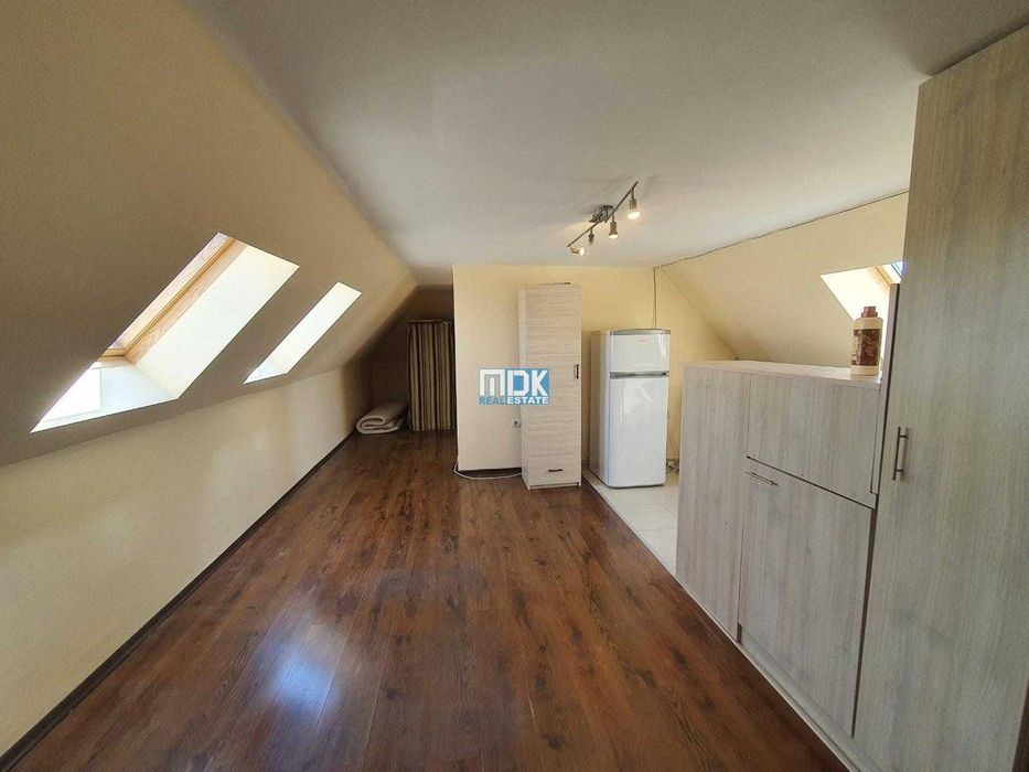 Продава се Двустаен апартамент в Пловдив, Кючук Париж - 55 кв.м за 1073 €/кв.м - Снимка #3