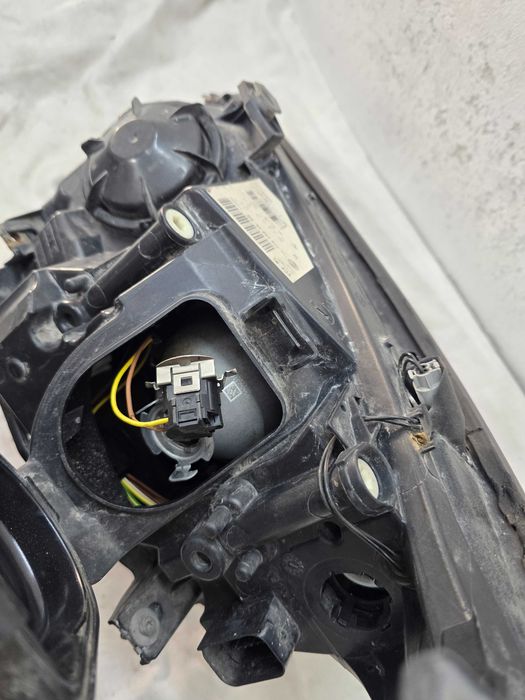 Оригинален фар БМВ Е60  BMW E60 E61 feis H7