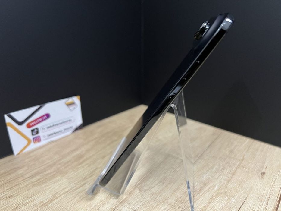 iPhone Air 256Gb Space Black Second-Hand 3 ani garanție, Telefoane Mur