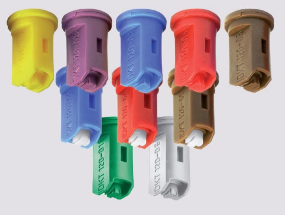 Опрыскиватель ОПК-2000