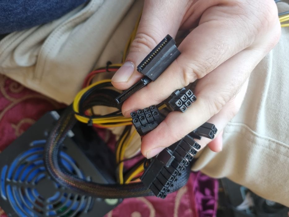 захранване delux 500 вата