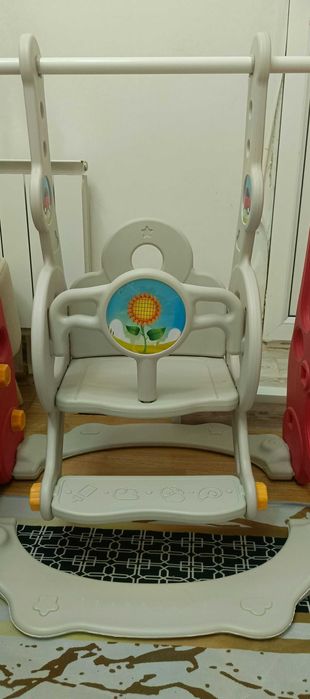 Детские качели с горкой