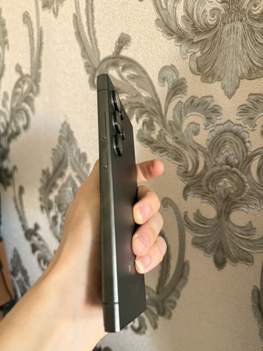 Samsung s24 ultra обмен только на Iphone 15 pro max или выше!