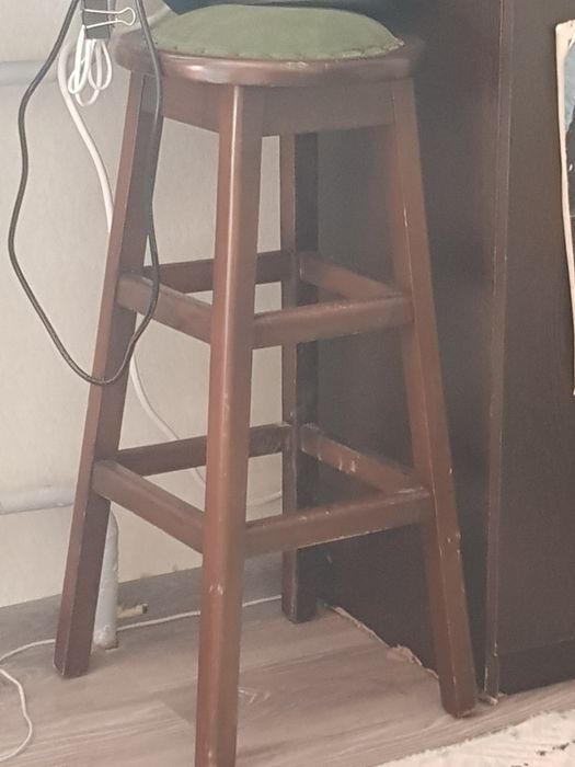 Стул,высокий,барный