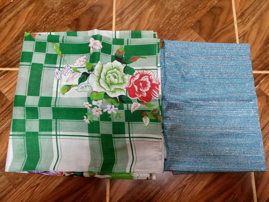 Ткани цветные шелк креп жоржет шифон.Цена 25 тыс 1 метр