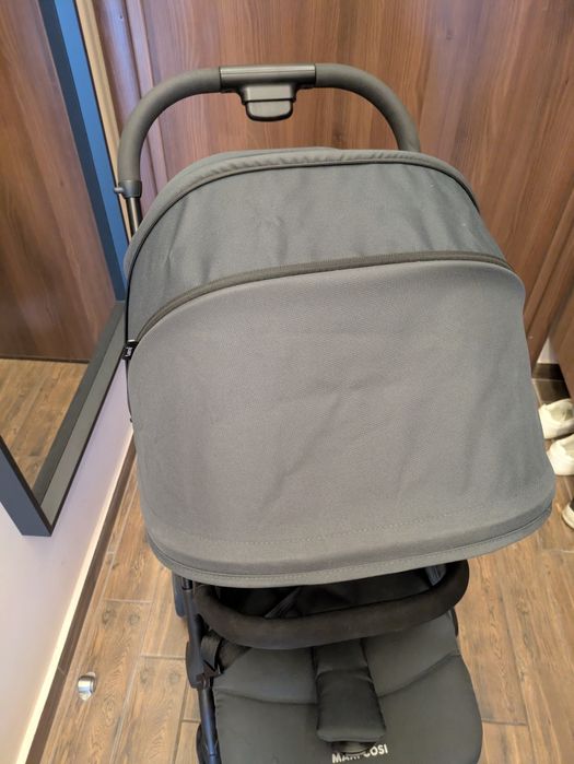 Детска количка Maxi-Cosi Lara2 Essential Graphite в гаранция