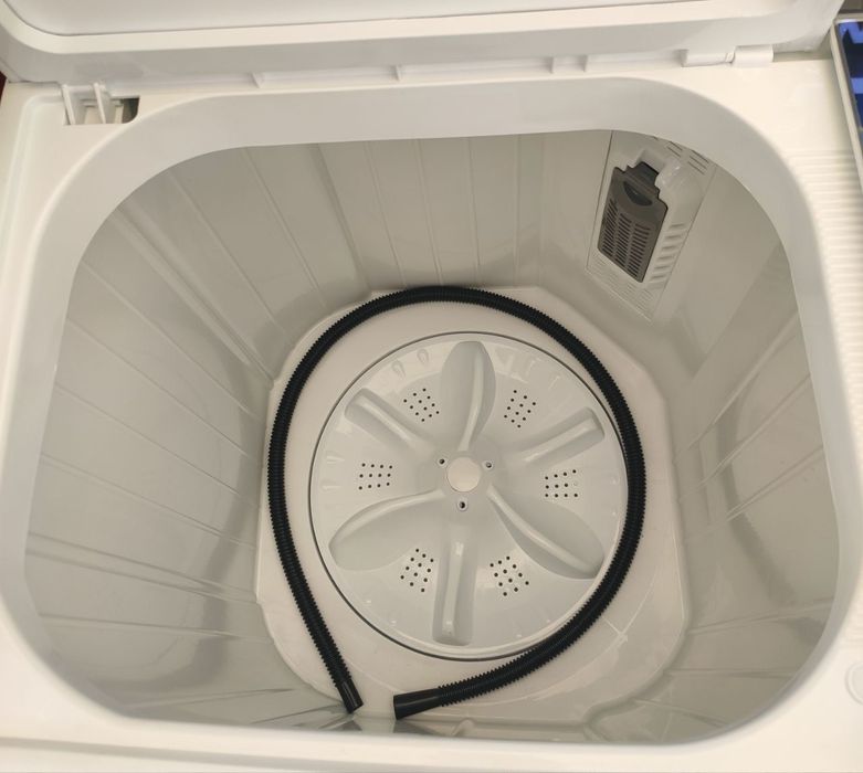 Полуавтомат Artel. Стиральная машина Артел