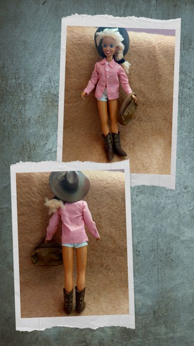 Дървена кукла ,тениски с българска носия,детски мини барабани и други