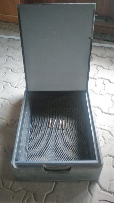 Столик ящик мерседес актрос