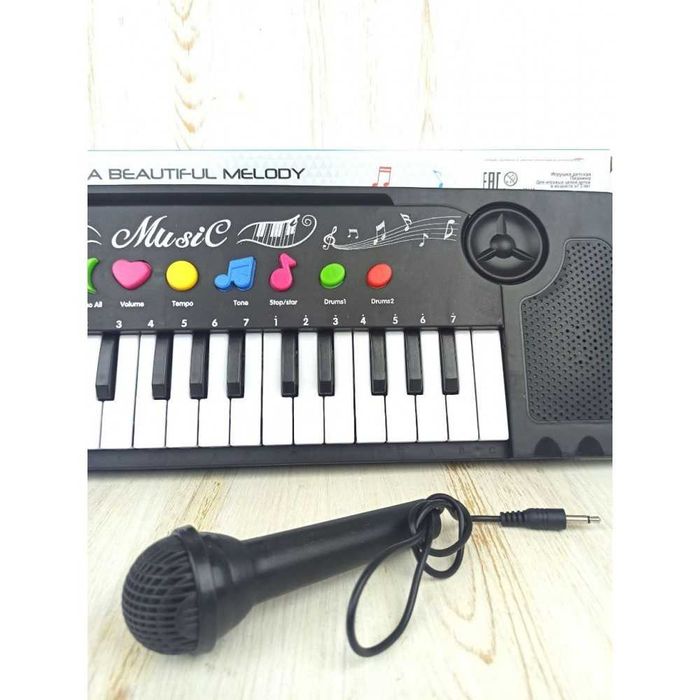 Детска йоника с микрофон, USB и 37 клавиша