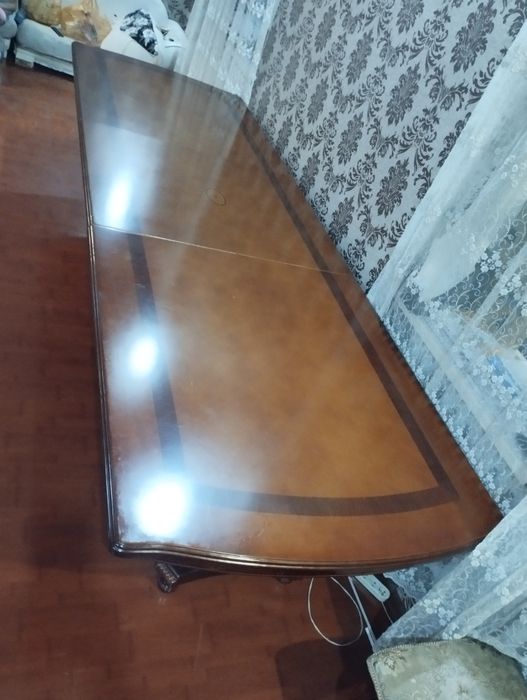 Продам стол со стульями