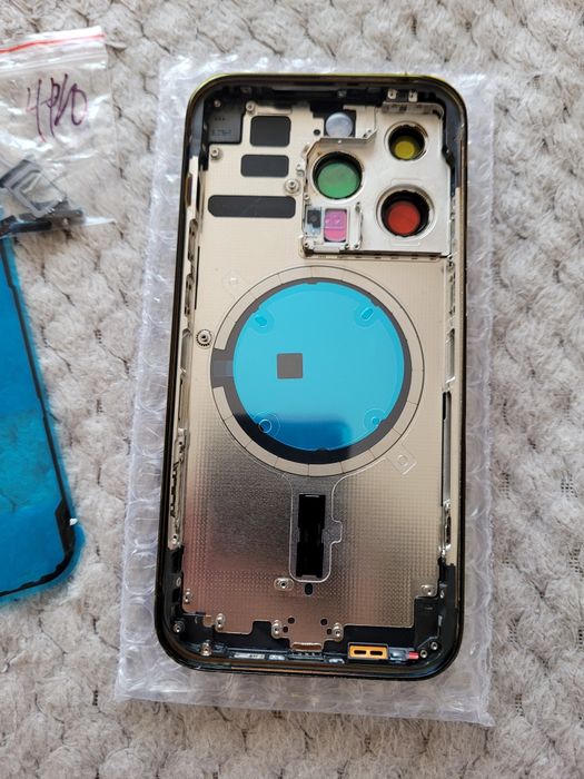 Display (diagnostic) și carcasă Iphone 14 Pro, noi
