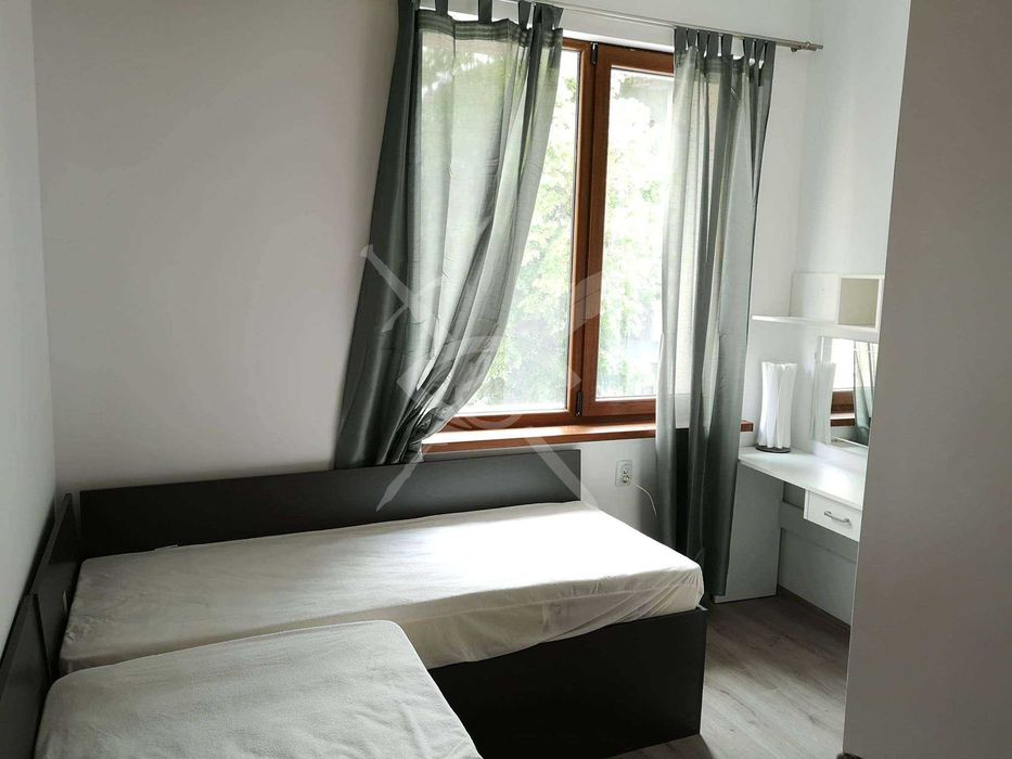 Дава се под наем Двустаен апартамент в Пловдив, Център - 50 кв.м за 448.8 € - Снимка #2