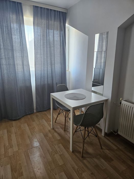 Inchiriez garsoniera N Grigorescu