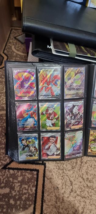 Pokemon TCG колекция