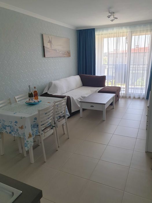 Апартамент, плаж Каваци.