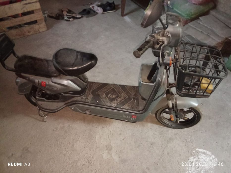 Скутер,б/у,нужен ремонт