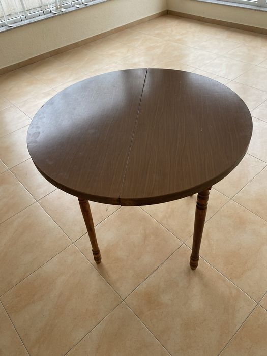 Кухненска маса