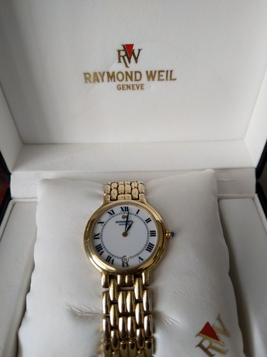 ЧасовникRAYMOND WEIL Geneve