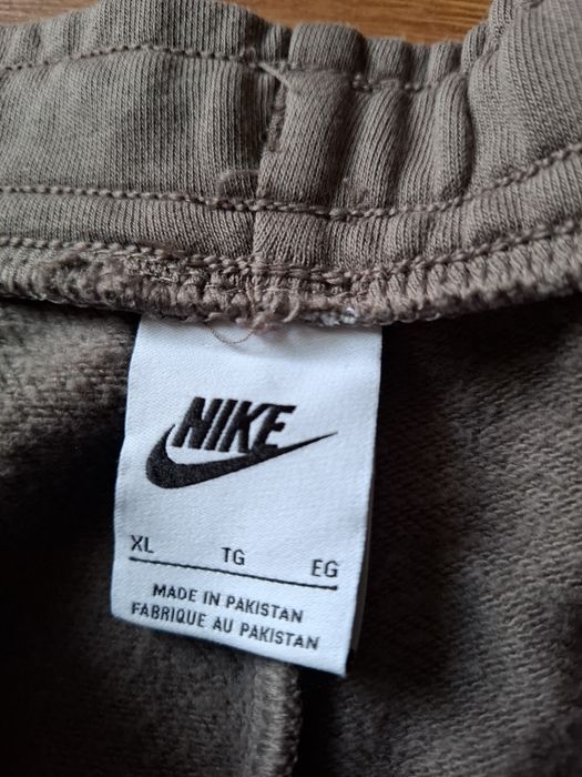 Nike долнище XL- 2XL размер.