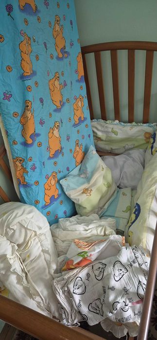 Patut leagan bebe copil Pali Italia, saltea cocos,aparatoare, lengerie