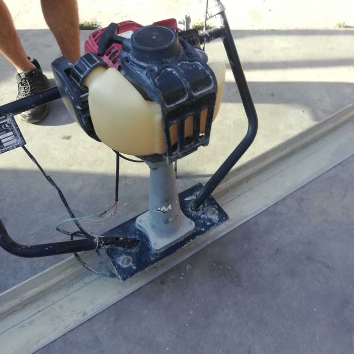 Вибромастар с две дръжки 2 м Cimex VS30 2017