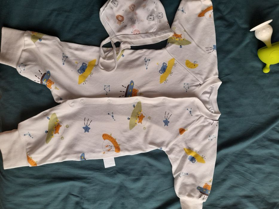 Продам Пакет детских вещей