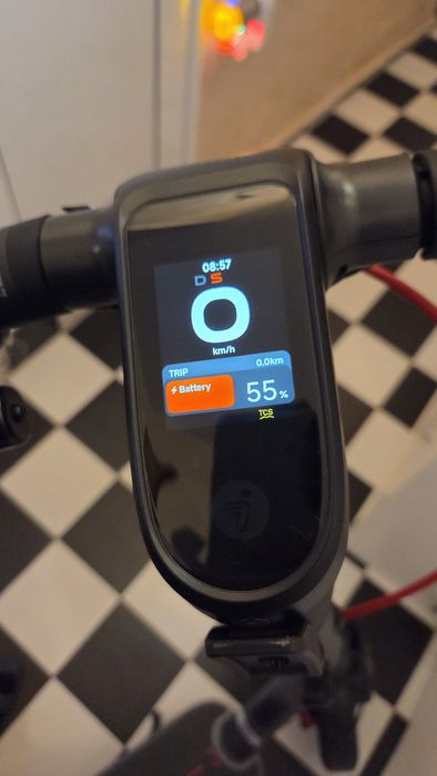 Електическа тротинетка Segway Ninebot F3