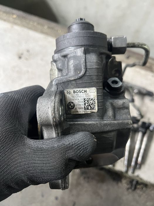 Помпа/дюзи/рейл бмв 2.0д 177 ( pompa/diuzi/reil bmw 2.0d 177 )