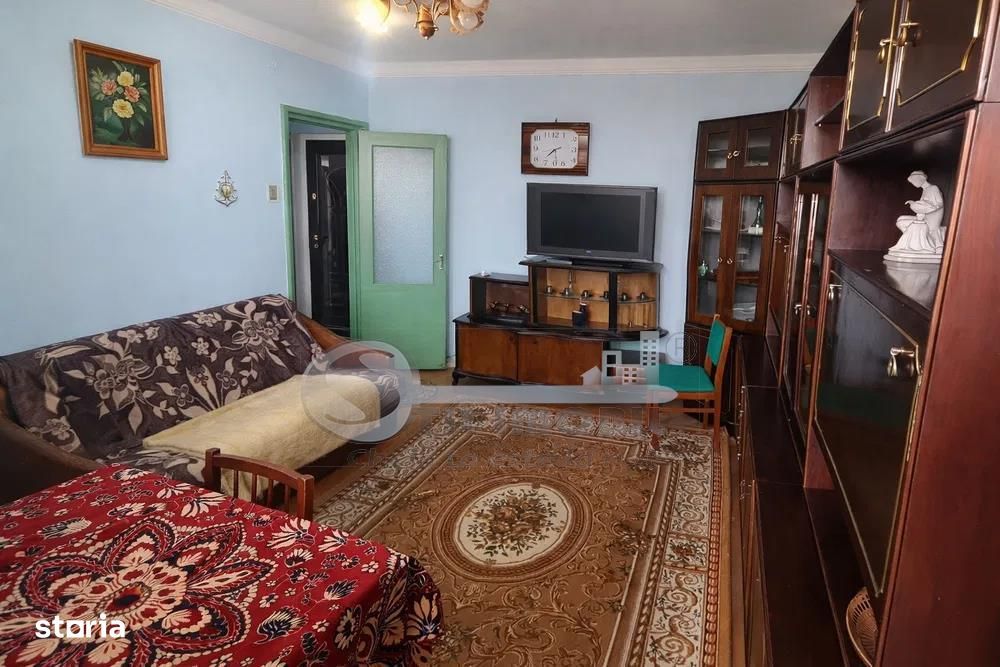 Apartament 2 camere decomandat 52 mp Podu Ros