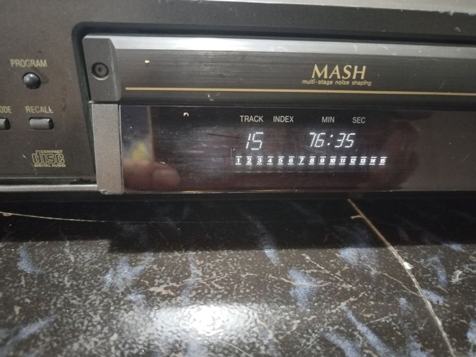 Cd player Technics sl-pg4