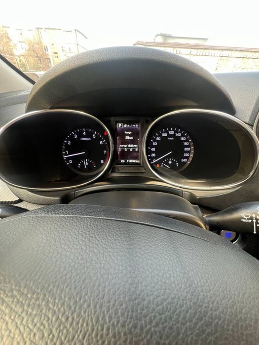 Hyundai santafe 2016