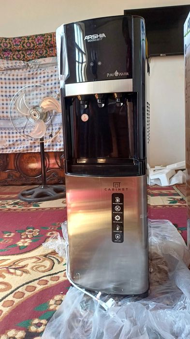 Кулер для воды..