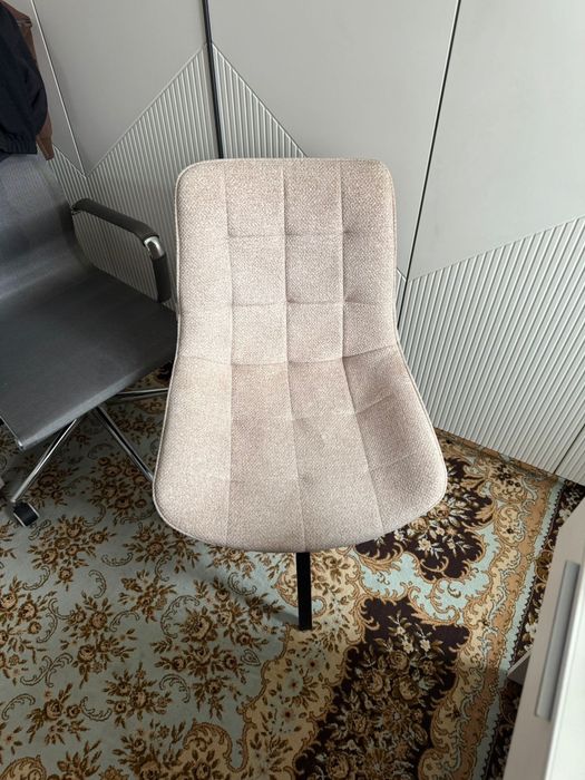 Стул мягкий              .