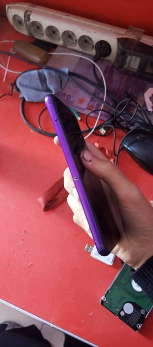 Huawei ekrani ketgan xolati yaxshi