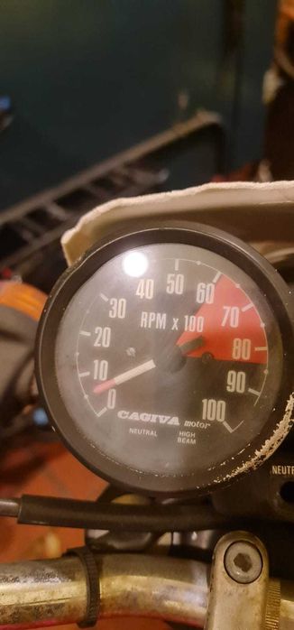 Harley Davidson Cagiva SX 350 2t - lipsă acte, cui pontou și husă șa