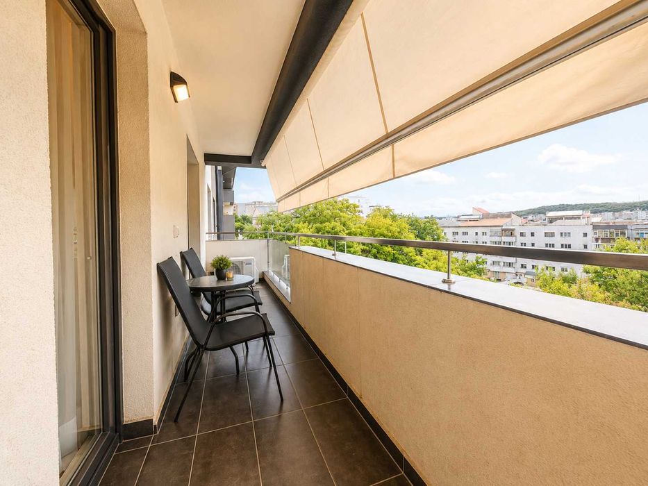 2 camere Pacurari – Colina Însorită | Garaj + Parcare | Complex privat
