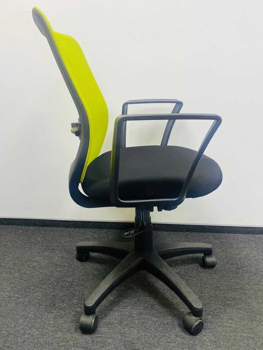 Кресло АСЕ 200 green mesh