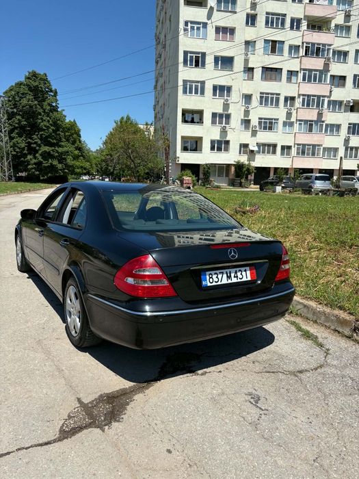 Mercedes-Benz E220 автомат