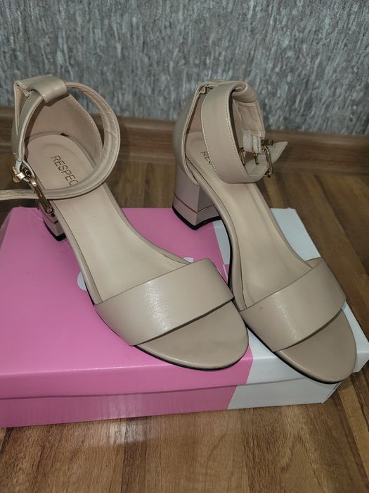 Туфли, босоножки