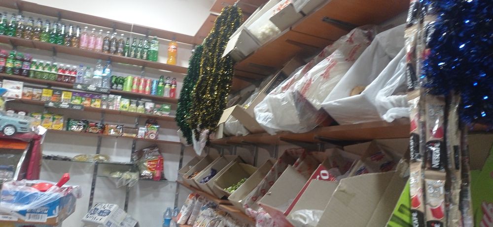 Дукон сотилади факат таварлари