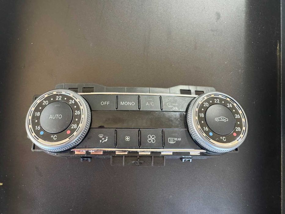 Управление за климатроник за Mercedes C class W204