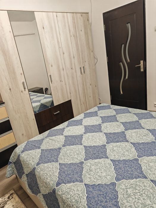 Ap 2  camere de închiriat, sect 6, metrou Păcii