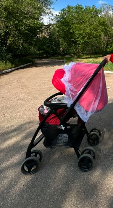 Коляска прогулочная