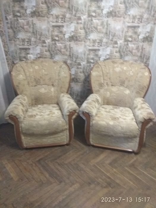 Мебель мягкая 4 предмета