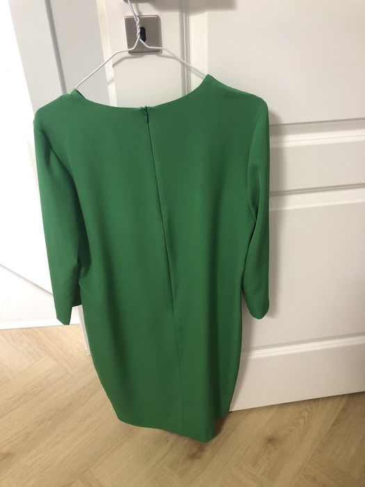 Vand rochie Poema, bust 100 cm, lungime 90 cm.
