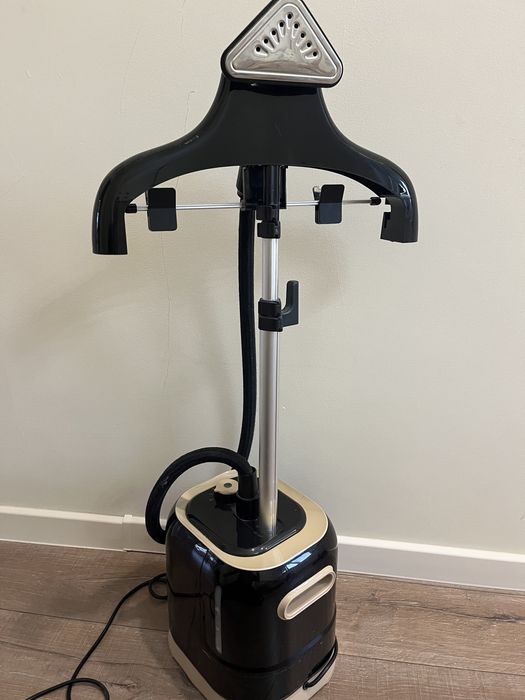 Паровой утюг (отпариватель) Tefal