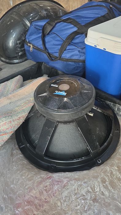 Аудио Колони Mach среден бас 18 инча