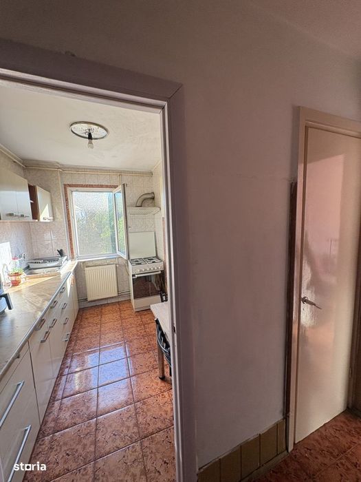 Apartament 2 camere zona Astra ,str Saturn